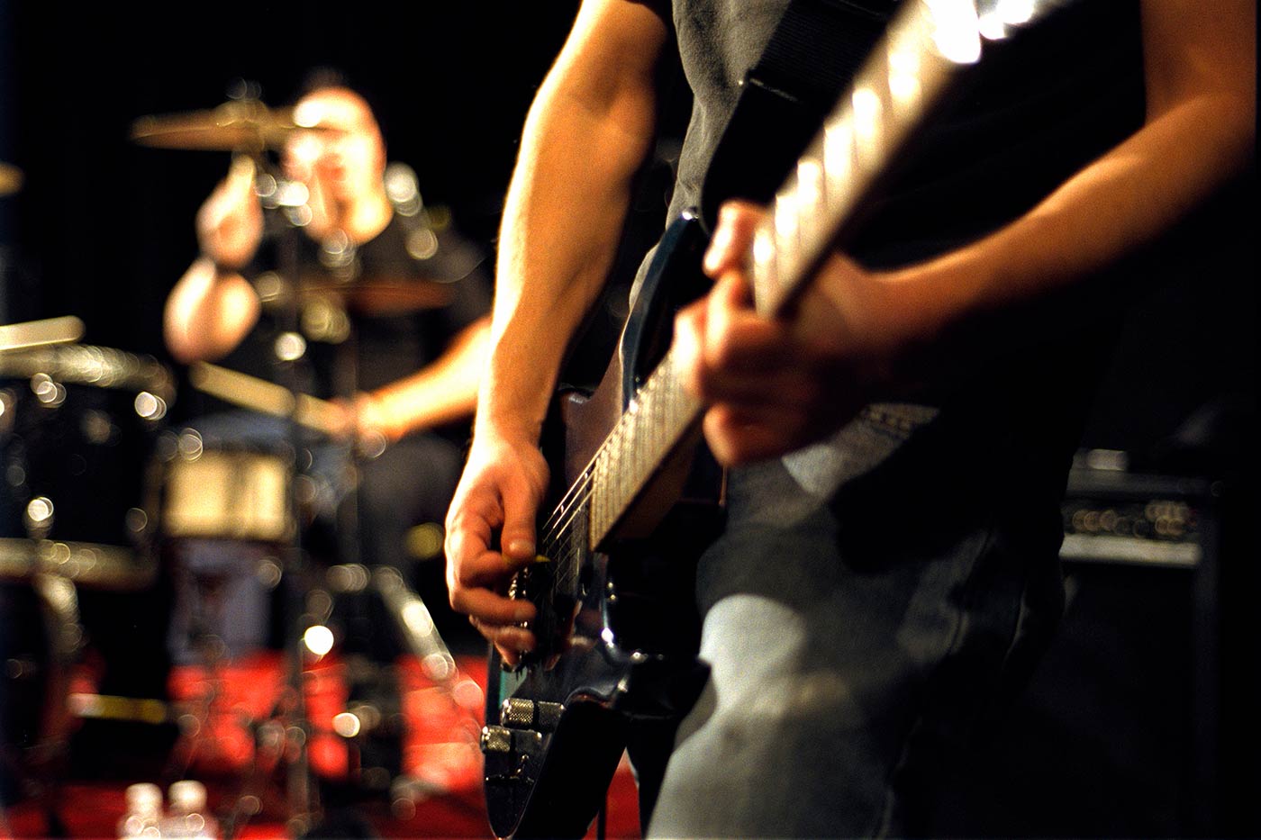TOURING BANDS